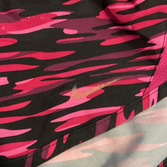 NIKE | Dri-Fit Tempo Pink and Black Zebra Print Running Shorts Sz. XS - Picture 3 of 6